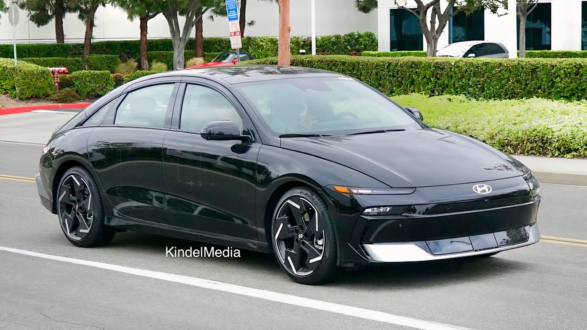 2026 Hyundai Ioniq 6 Spy Shot - 02